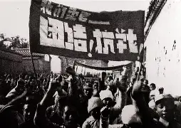 队员意志坚定,成功击退对手反扑 队员意志坚定,成功击退对手反扑