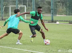 包含国安完胜亚泰,保持争冠希望仍在的词条 包含国安完胜亚泰,保持争冠希望仍在的词条