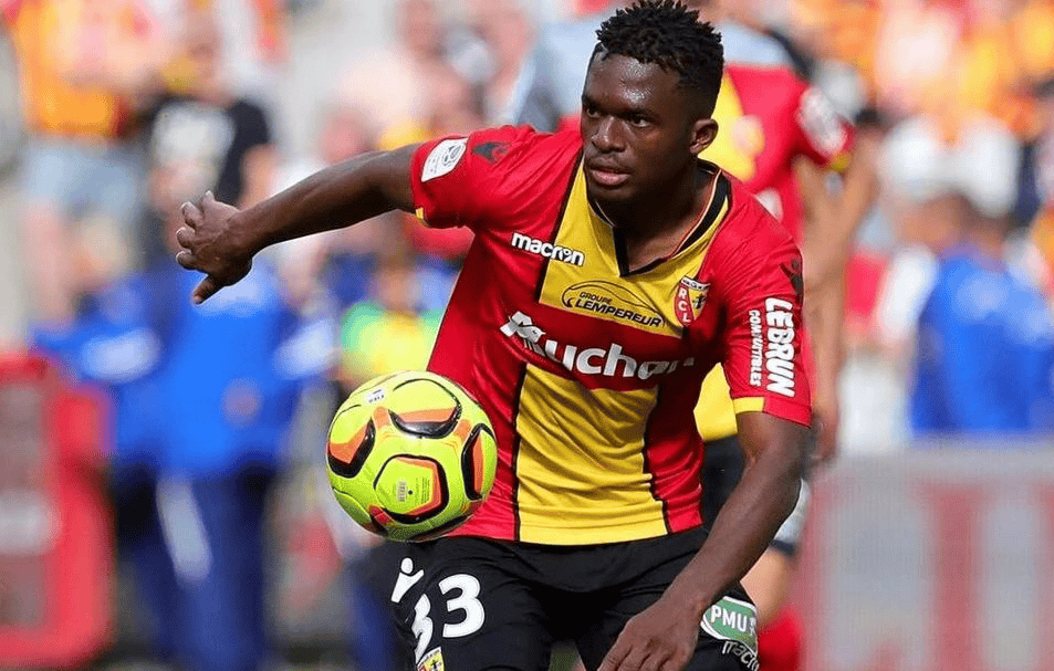 朗斯主场不敌图卢兹,法甲新军保级形势临危 朗斯主场不敌图卢兹,法甲新军保级形势临危